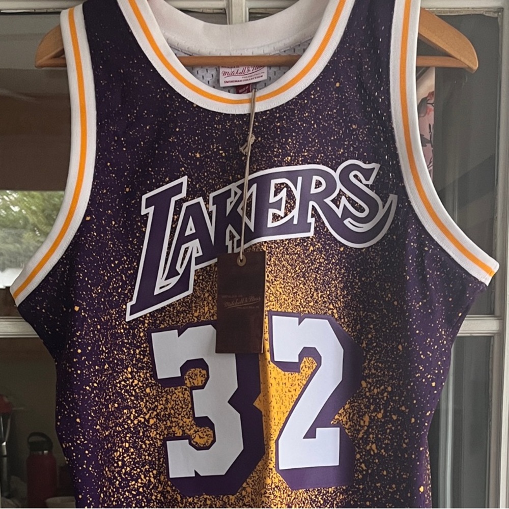 Mitchell & Ness Magic Johnson Gradient 1984-85 Purple&Gold Jersey  Large